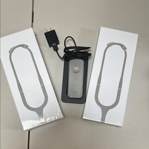 Eko Duo Stethoscope with 2x Brand NEW earpieces